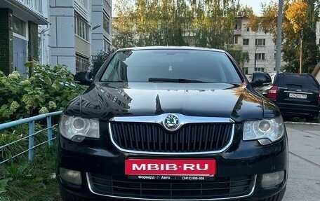 Skoda Superb III рестайлинг, 2010 год, 880 000 рублей, 2 фотография