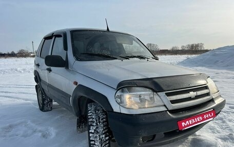 Chevrolet Niva I рестайлинг, 2006 год, 320 000 рублей, 2 фотография