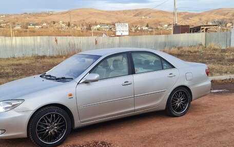 Toyota Camry V40, 2004 год, 1 100 000 рублей, 3 фотография