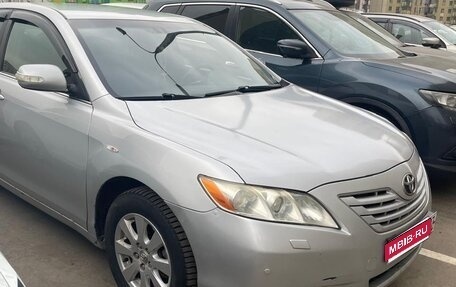 Toyota Camry, 2008 год, 1 090 000 рублей, 1 фотография