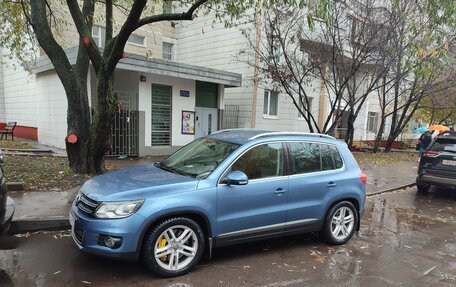 Volkswagen Tiguan I, 2011 год, 2 333 000 рублей, 4 фотография