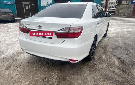 Toyota Camry, 2018 год, 2 630 000 рублей, 4 фотография