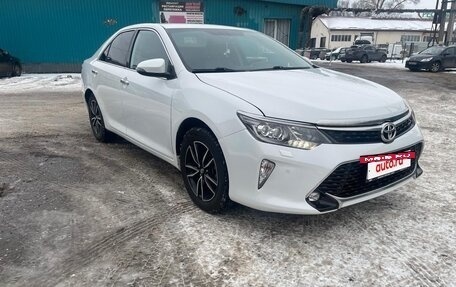 Toyota Camry, 2018 год, 2 630 000 рублей, 2 фотография