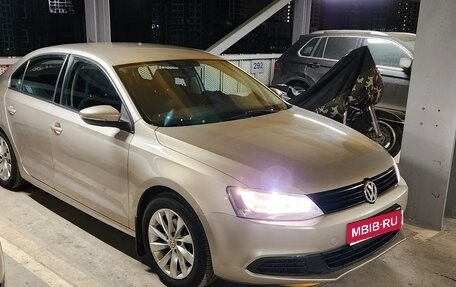 Volkswagen Jetta VI, 2012 год, 890 000 рублей, 1 фотография