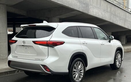 Toyota Highlander, 2024 год, 5 580 000 рублей, 8 фотография