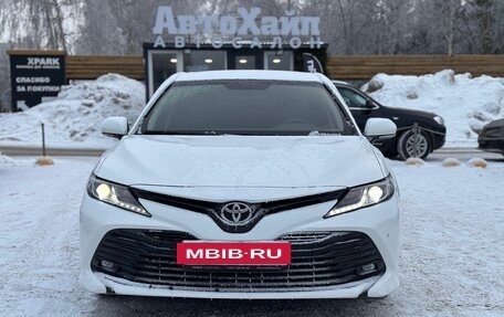 Toyota Camry, 2019 год, 2 229 000 рублей, 2 фотография