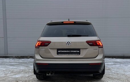 Volkswagen Tiguan II, 2018 год, 2 150 000 рублей, 6 фотография