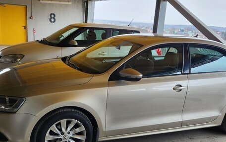 Volkswagen Jetta VI, 2012 год, 890 000 рублей, 6 фотография