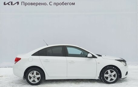 Chevrolet Cruze II, 2011 год, 745 000 рублей, 4 фотография