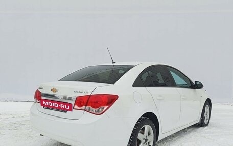 Chevrolet Cruze II, 2011 год, 745 000 рублей, 2 фотография