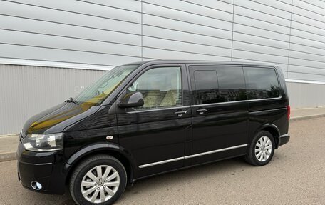 Volkswagen Multivan T5, 2011 год, 2 490 000 рублей, 3 фотография