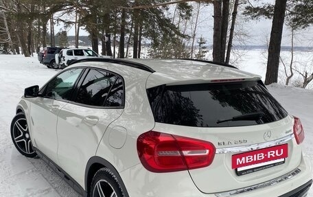 Mercedes-Benz GLA, 2016 год, 2 400 000 рублей, 3 фотография