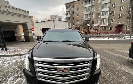 Cadillac Escalade IV, 2016 год, 3 920 000 рублей, 2 фотография