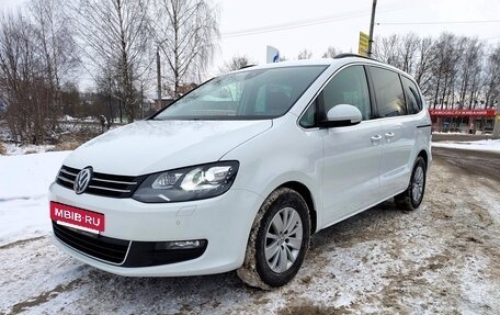 Volkswagen Sharan II, 2019 год, 2 300 000 рублей, 3 фотография