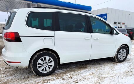 Volkswagen Sharan II, 2019 год, 2 300 000 рублей, 10 фотография