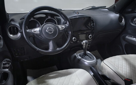 Nissan Juke II, 2013 год, 1 069 000 рублей, 9 фотография