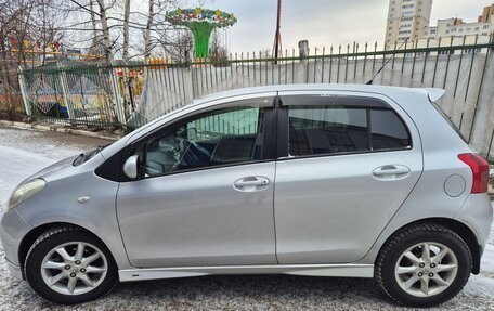 Toyota Yaris III рестайлинг, 2006 год, 650 000 рублей, 3 фотография