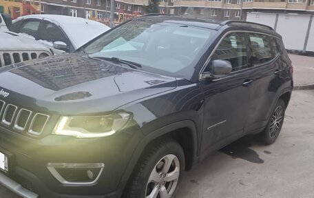 Jeep Compass II, 2019 год, 2 450 000 рублей, 2 фотография