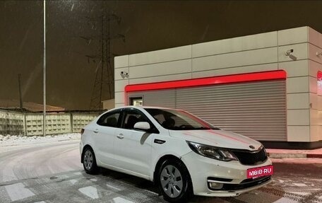 KIA Rio III рестайлинг, 2016 год, 600 000 рублей, 3 фотография