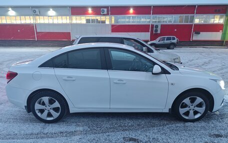 Chevrolet Cruze II, 2012 год, 950 000 рублей, 7 фотография