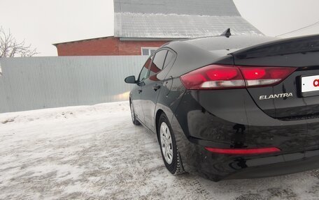 Hyundai Elantra VI рестайлинг, 2017 год, 1 550 000 рублей, 6 фотография