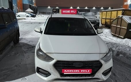 Hyundai Solaris II рестайлинг, 2018 год, 777 000 рублей, 3 фотография