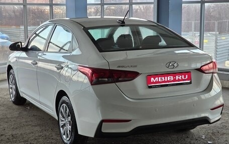 Hyundai Solaris II рестайлинг, 2019 год, 1 250 000 рублей, 1 фотография