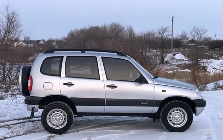 Chevrolet Niva I рестайлинг, 2006 год, 780 000 рублей, 4 фотография