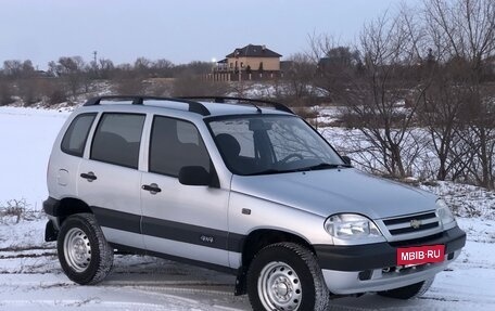 Chevrolet Niva I рестайлинг, 2006 год, 780 000 рублей, 3 фотография