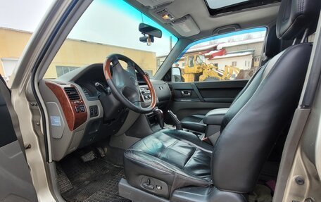 Mitsubishi Pajero III рестайлинг, 2004 год, 1 250 000 рублей, 11 фотография