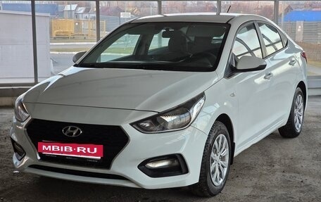 Hyundai Solaris II рестайлинг, 2019 год, 1 250 000 рублей, 4 фотография