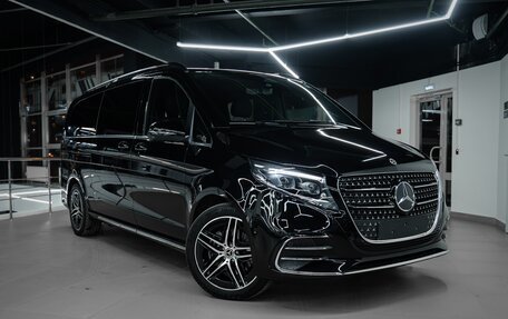 Mercedes-Benz V-Класс, 2024 год, 16 350 000 рублей, 2 фотография