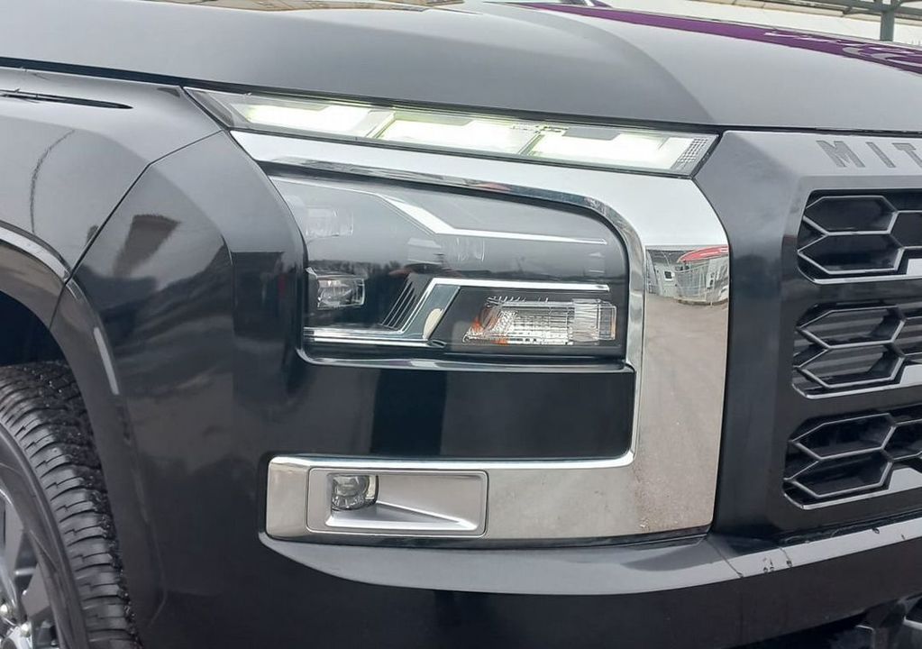 Mitsubishi L200, 2024 год, 6 400 000 рублей, 8 фотография