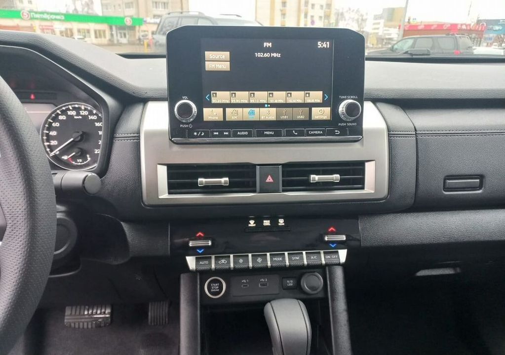 Mitsubishi L200, 2024 год, 6 400 000 рублей, 22 фотография