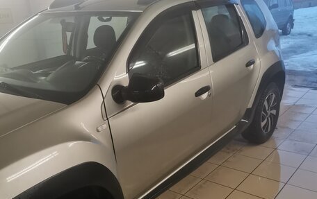 Renault Duster I рестайлинг, 2014 год, 950 000 рублей, 2 фотография