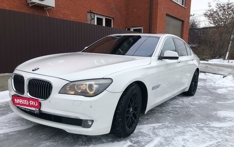 BMW 7 серия, 2010 год, 2 400 000 рублей, 18 фотография