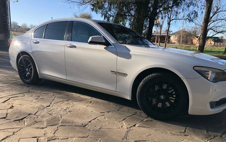 BMW 7 серия, 2010 год, 2 400 000 рублей, 29 фотография