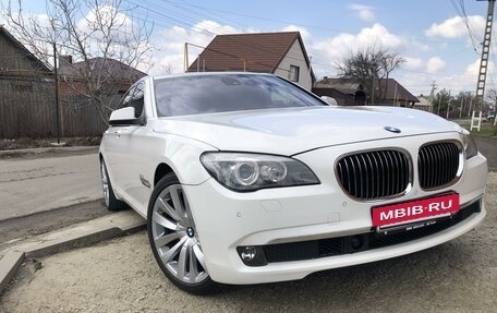 BMW 7 серия, 2010 год, 2 400 000 рублей, 20 фотография