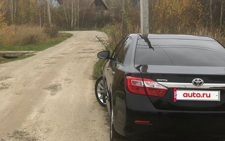 Toyota Camry, 2014 год, 2 000 000 рублей, 4 фотография