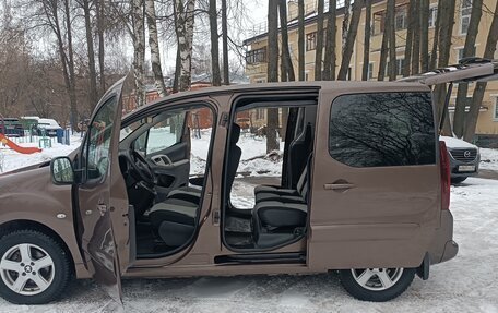 Peugeot Partner II рестайлинг 2, 2013 год, 930 000 рублей, 11 фотография