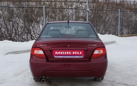 Daewoo Nexia I рестайлинг, 2009 год, 330 000 рублей, 4 фотография