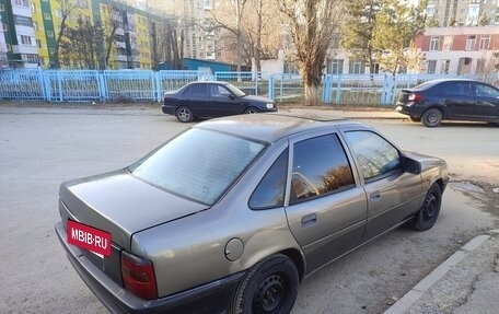 Opel Vectra A, 1990 год, 150 000 рублей, 3 фотография