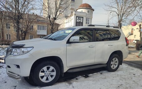 Toyota Land Cruiser Prado 150 рестайлинг 2, 2019 год, 5 170 000 рублей, 14 фотография