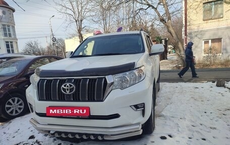 Toyota Land Cruiser Prado 150 рестайлинг 2, 2019 год, 5 170 000 рублей, 18 фотография