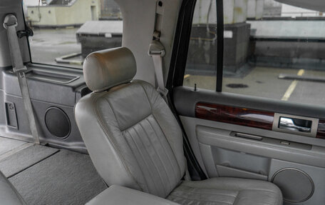 Lincoln Navigator, 2005 год, 1 580 000 рублей, 14 фотография