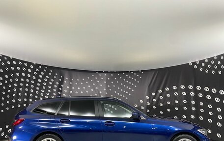 BMW 3 серия, 2019 год, 2 990 000 рублей, 4 фотография