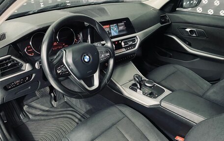 BMW 3 серия, 2019 год, 2 990 000 рублей, 11 фотография