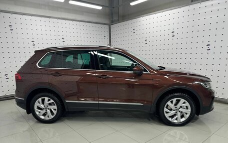 Volkswagen Tiguan II, 2021 год, 3 320 000 рублей, 7 фотография