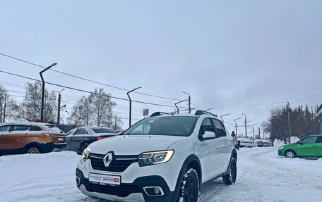 Renault Sandero II рестайлинг, 2019 год, 1 000 000 рублей, 3 фотография