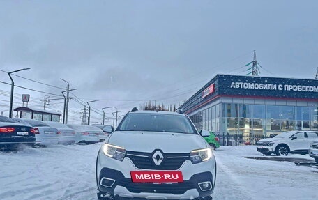 Renault Sandero II рестайлинг, 2019 год, 1 000 000 рублей, 5 фотография